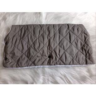 Bézs babakocsis kézmelegítő